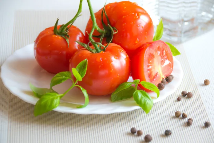 10 benefits of eating tomatoes daily - Witapedia