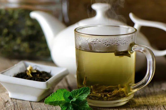 Benefits of adding green tea in your diet - Witapedia