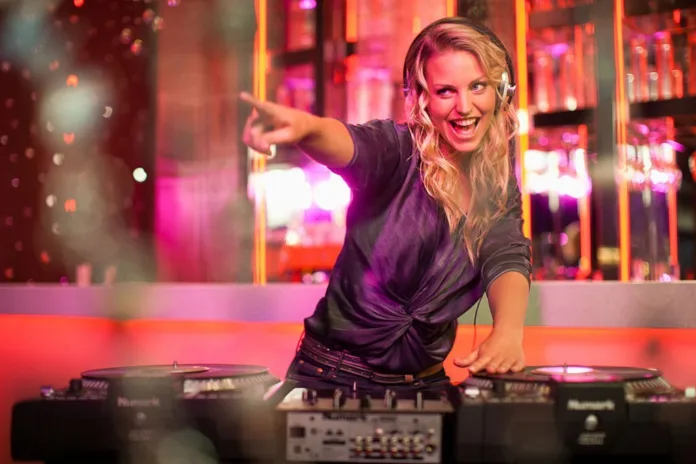 Most famous female DJ in the world - Witapedia