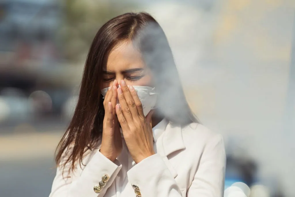 Foods to Heal Respiratory Discomfort Caused by Smog - Witapedia