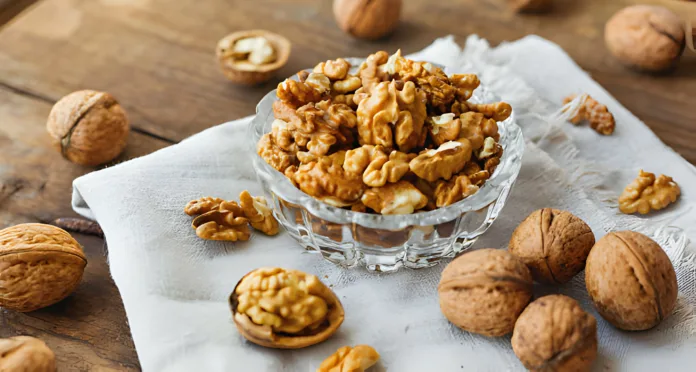 Health Benefits Of Consuming Soaked Walnuts - Witapedia